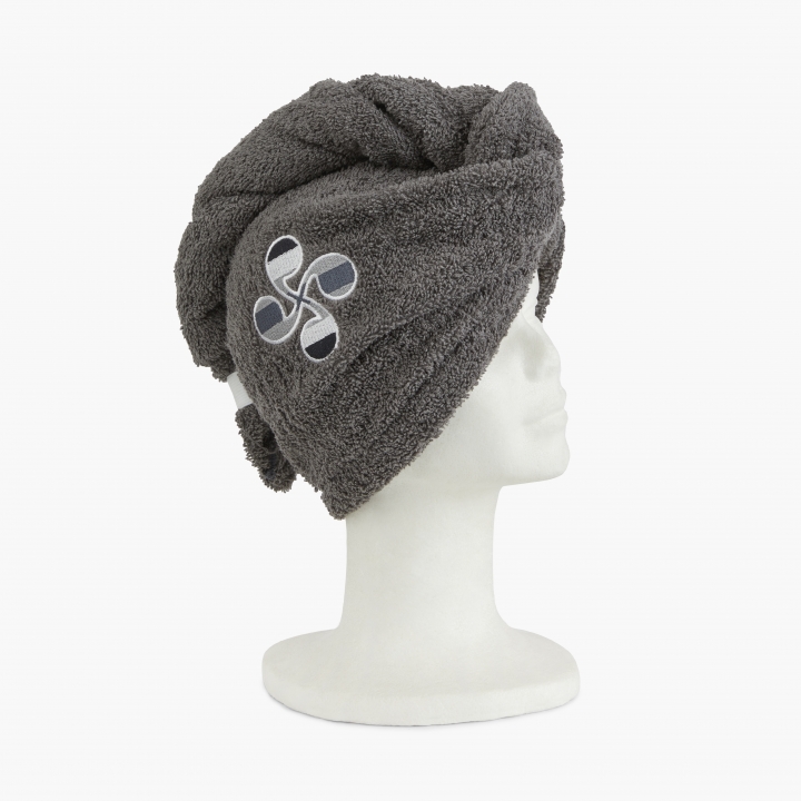 SERVIETTE A CHEVEUX GRIS FONCÉ